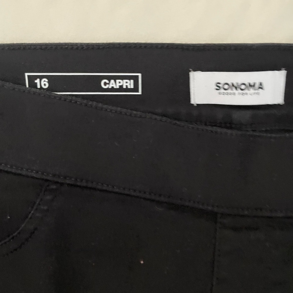 Sonoma Crop pants